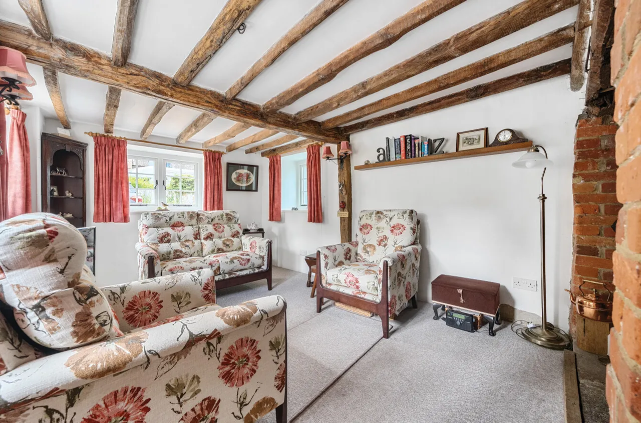 Wellow Wood Road, West Wellow, SO51, photo 3