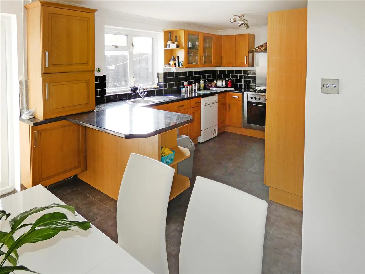 Belloc Road, Littlehampton, photo 4