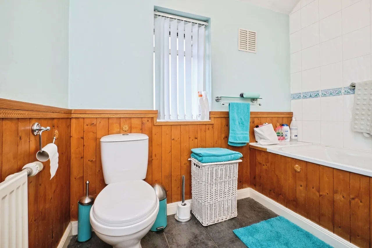 Bierton Road, Birmingham, B25, photo 16