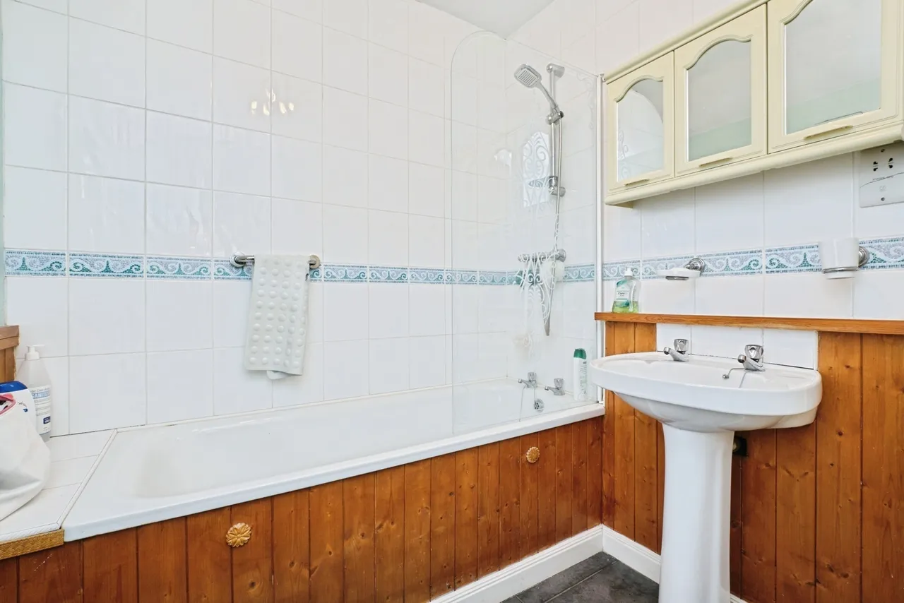 Bierton Road, Birmingham, B25, photo 18