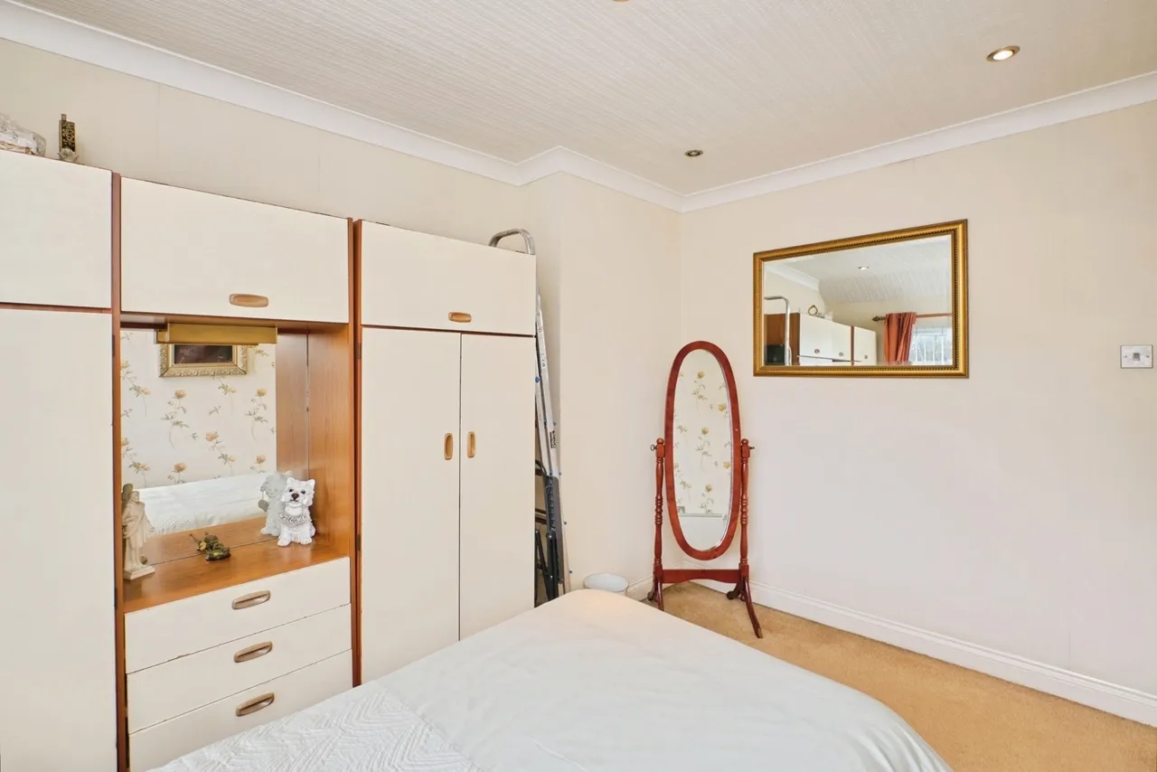 Bierton Road, Birmingham, B25, photo 25