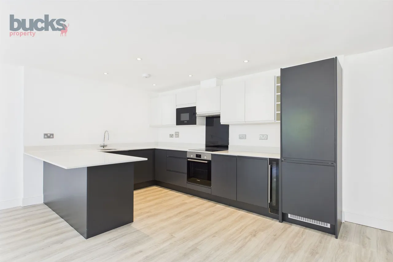Wycombe Road, Saunderton, HP14, photo 6