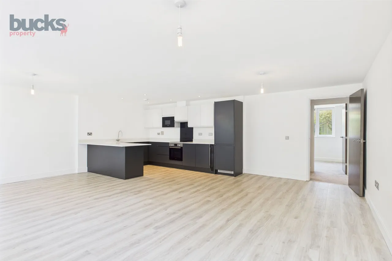 Wycombe Road, Saunderton, HP14, photo 7