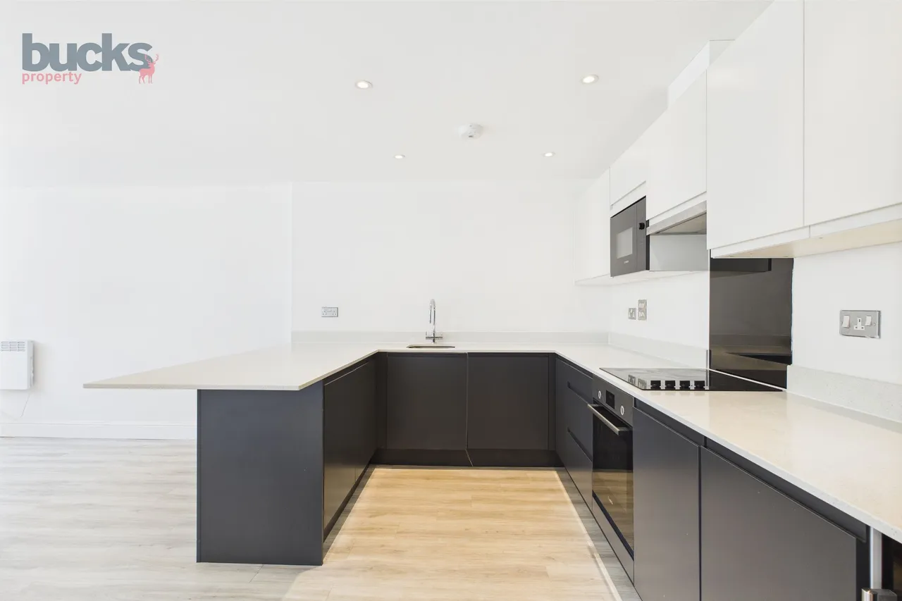 Wycombe Road, Saunderton, HP14, photo 5