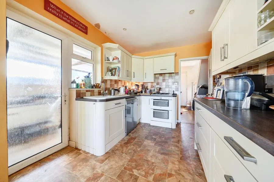 Newlands, Kings Sutton, OX17, photo 11