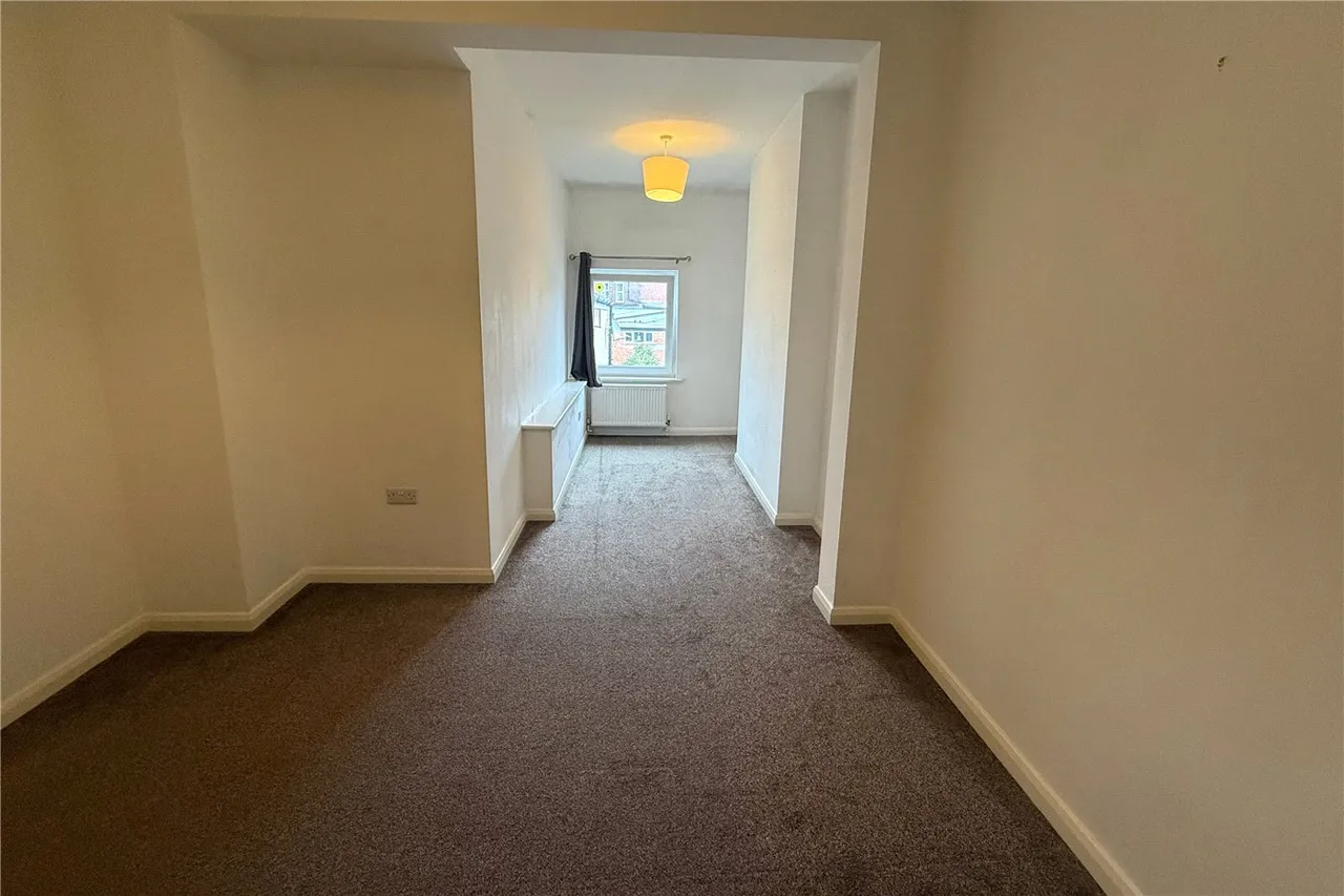 Kyle House, 21A Lavant Street, Petersfield, Hampshire, GU32, photo 4