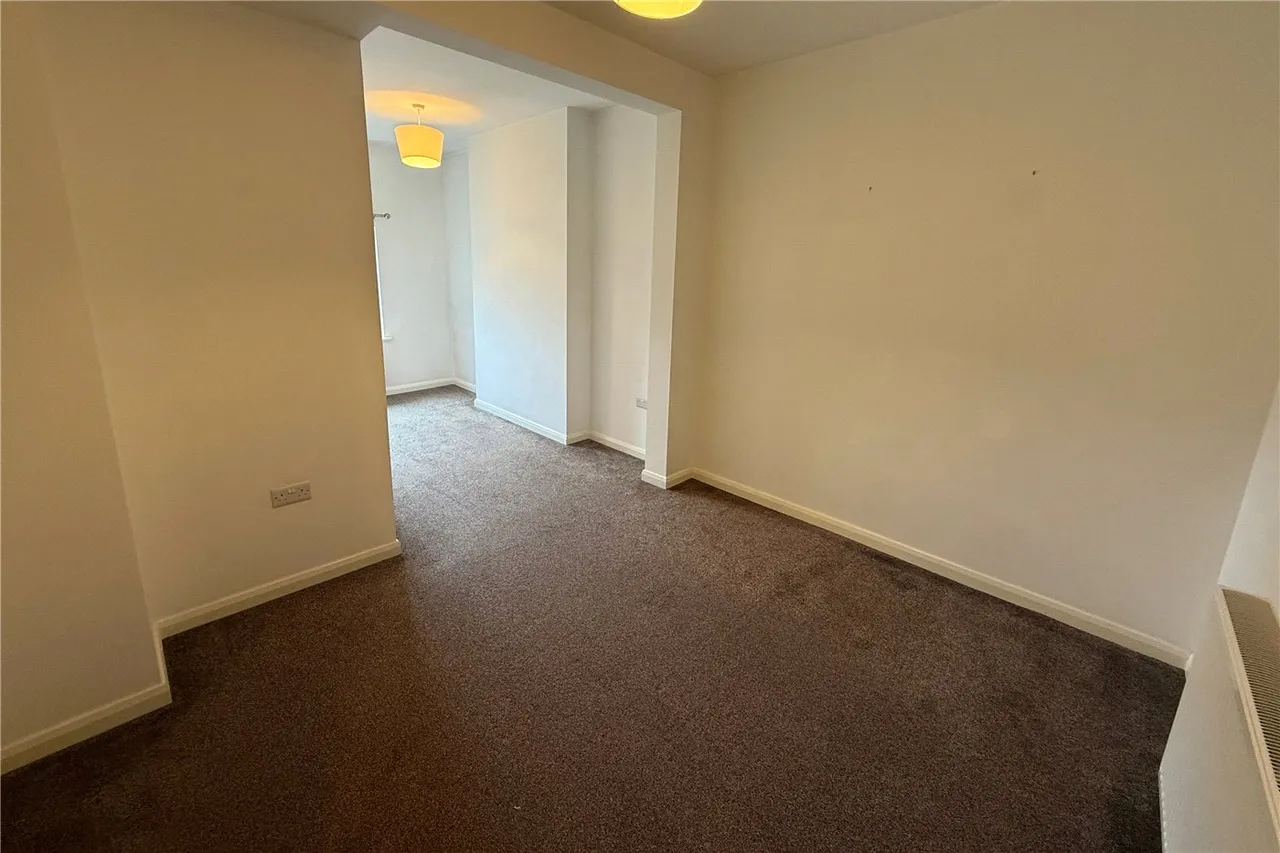 Kyle House, 21A Lavant Street, Petersfield, Hampshire, GU32, photo 5