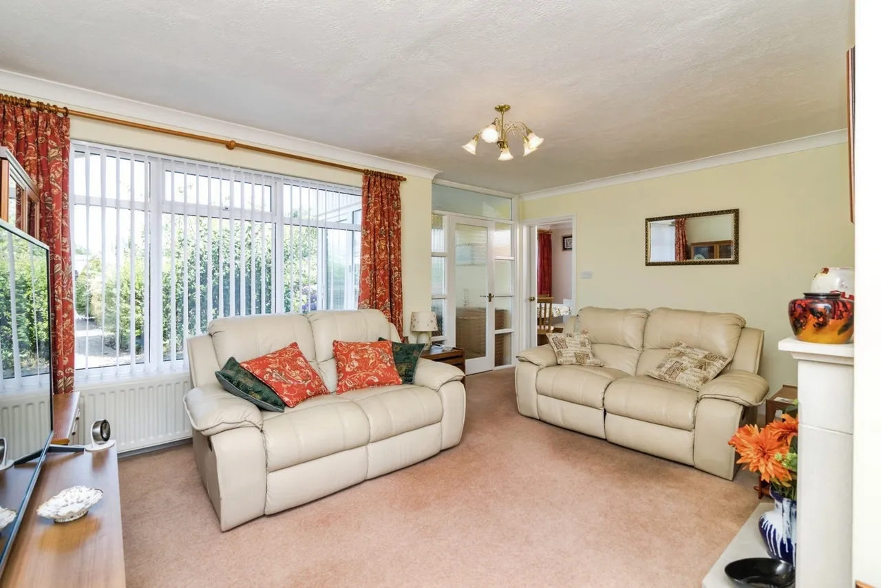 Pennygate Drive, Lowestoft, Suffolk, NR33, photo 9