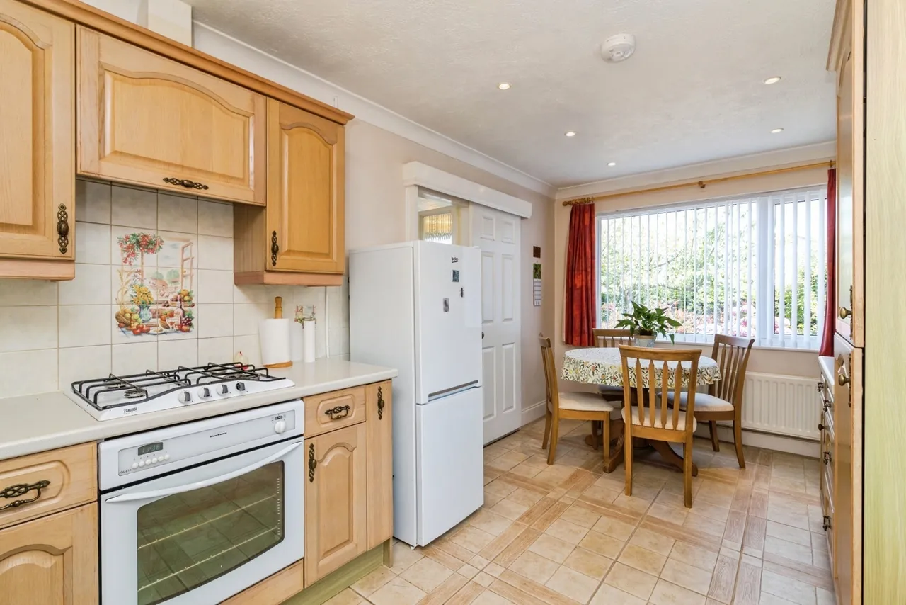 Pennygate Drive, Lowestoft, Suffolk, NR33, photo 4