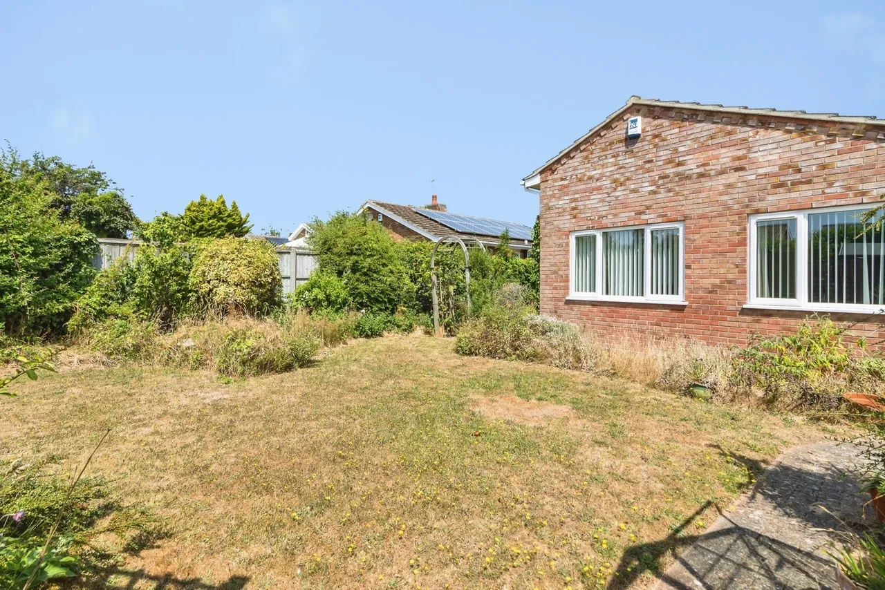 Pennygate Drive, Lowestoft, Suffolk, NR33, photo 18