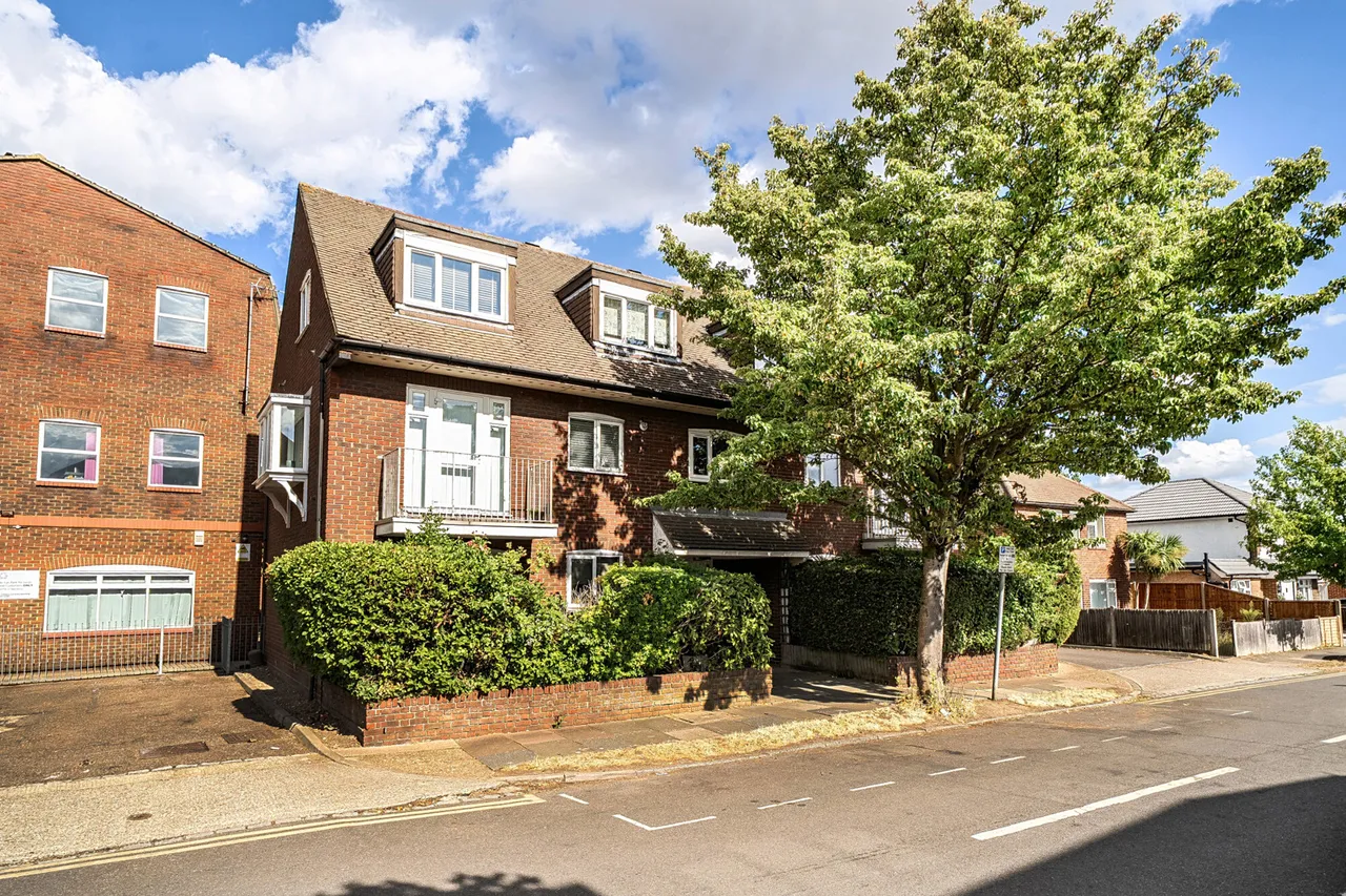 Deane Avenue, Ruislip, HA4, photo 20