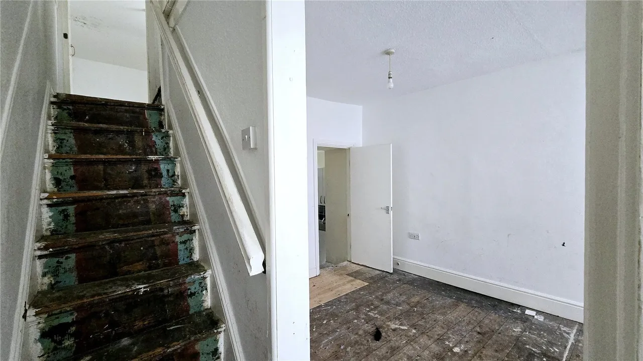 Wian Street, Holyhead, LL65, photo 8