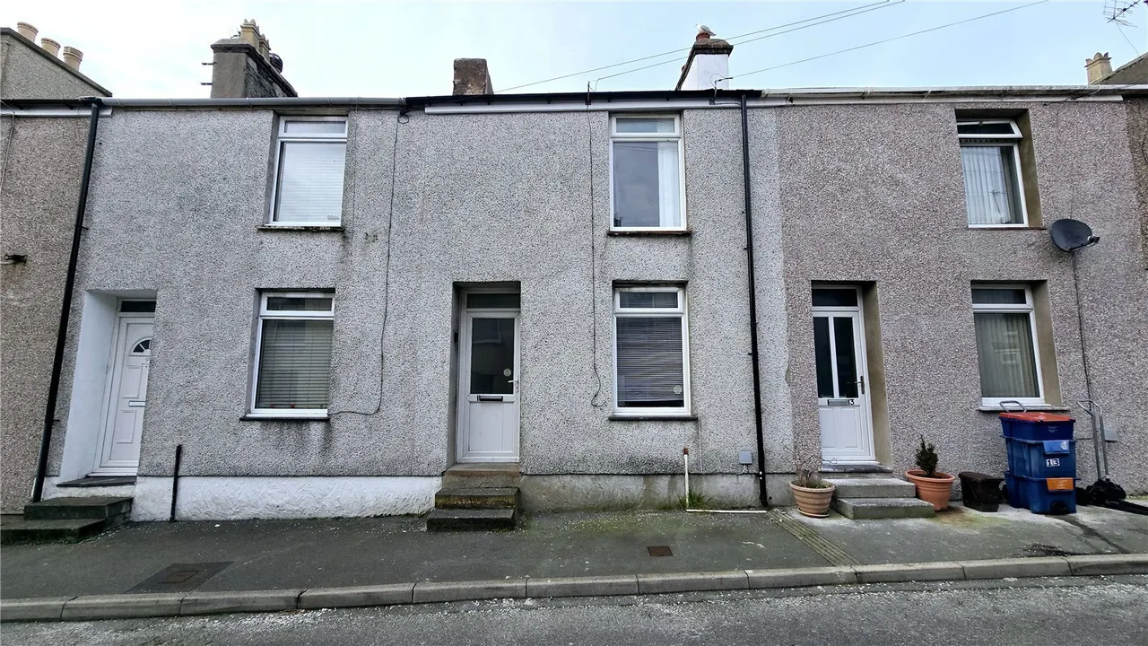 3 bed house for sale, Wian Street, Holyhead, LL65