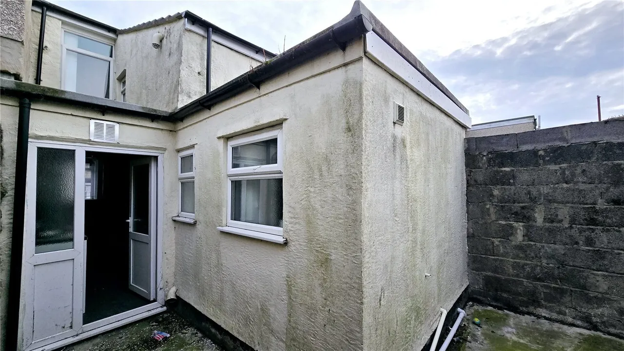 Wian Street, Holyhead, LL65, photo 10