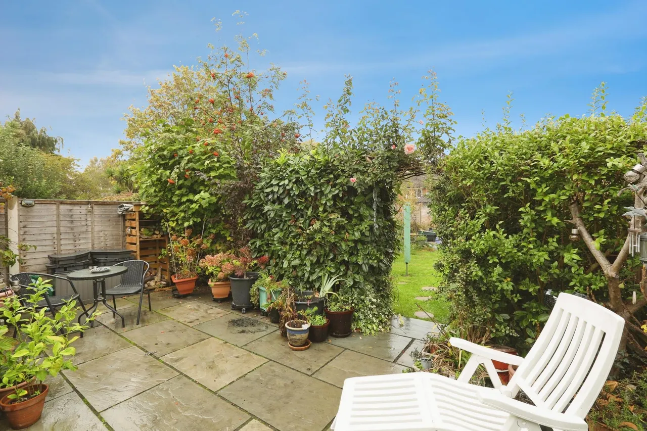 Amberley Close, Crawley, RH10, photo 15