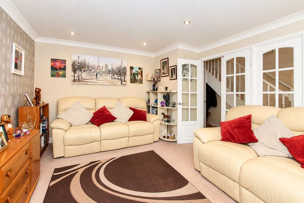 Cambrian Way, Hemel Hempstead, HP2, photo 11