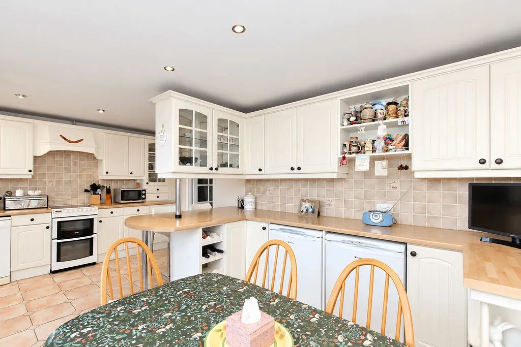 Cambrian Way, Hemel Hempstead, HP2, photo 12