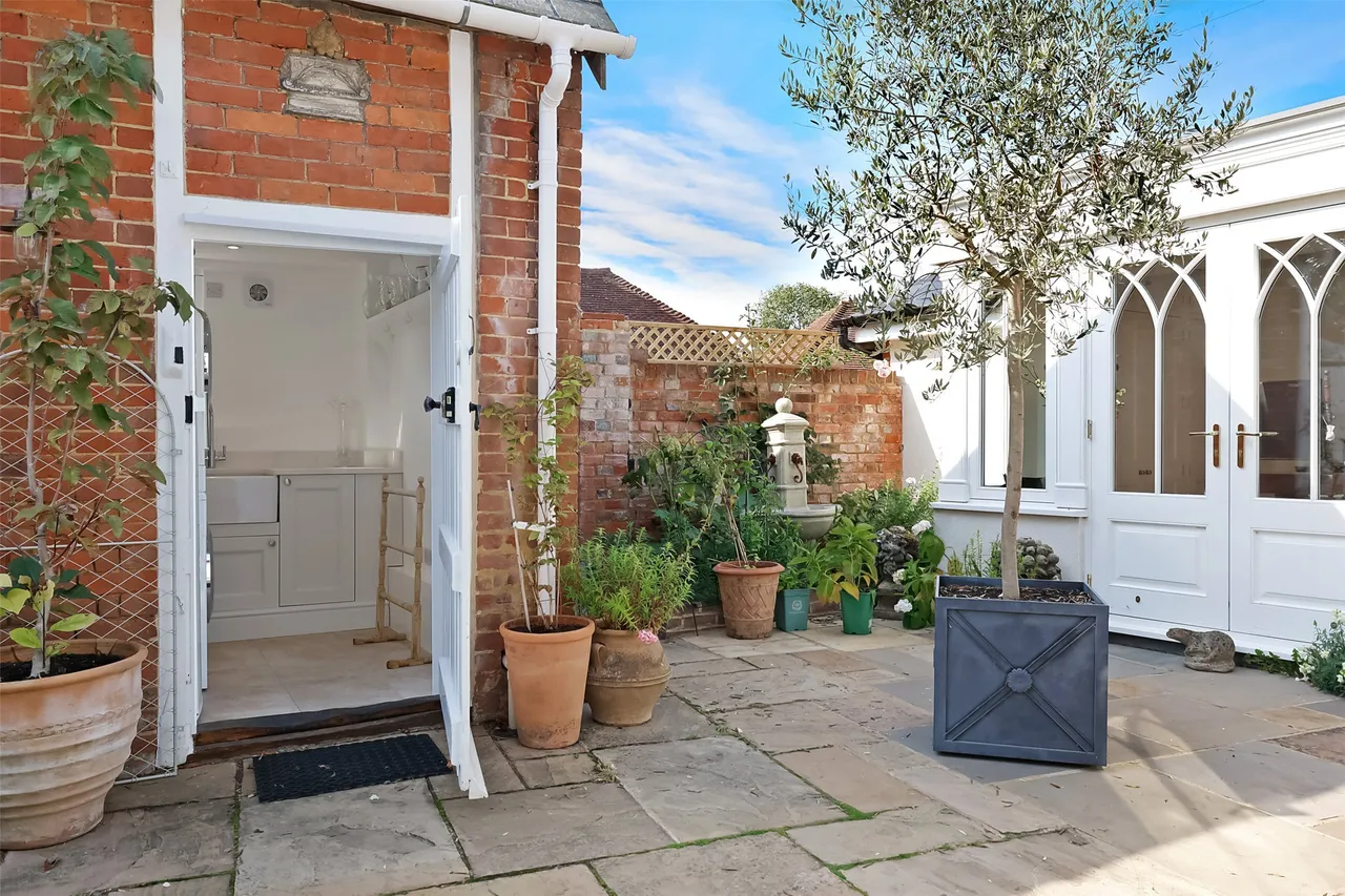 Brockham Green, Brockham, RH3, photo 23