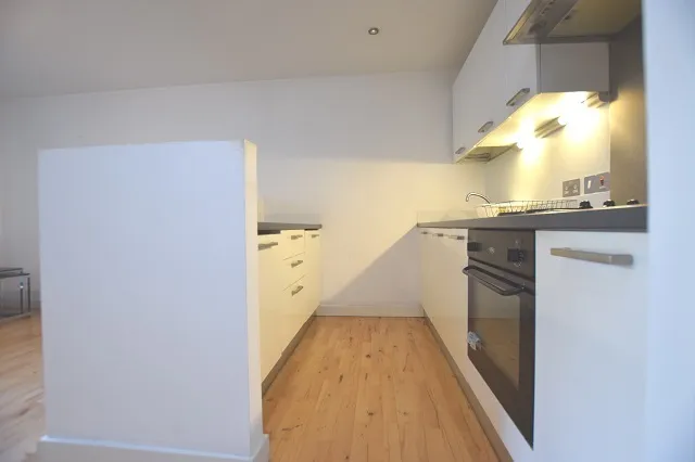 1 bed flat to rent — Jet Centro, 79 St.Mary's Road, S2 4AH