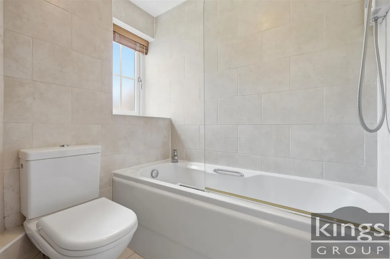 Hadley Grange, Church Langley, photo 15