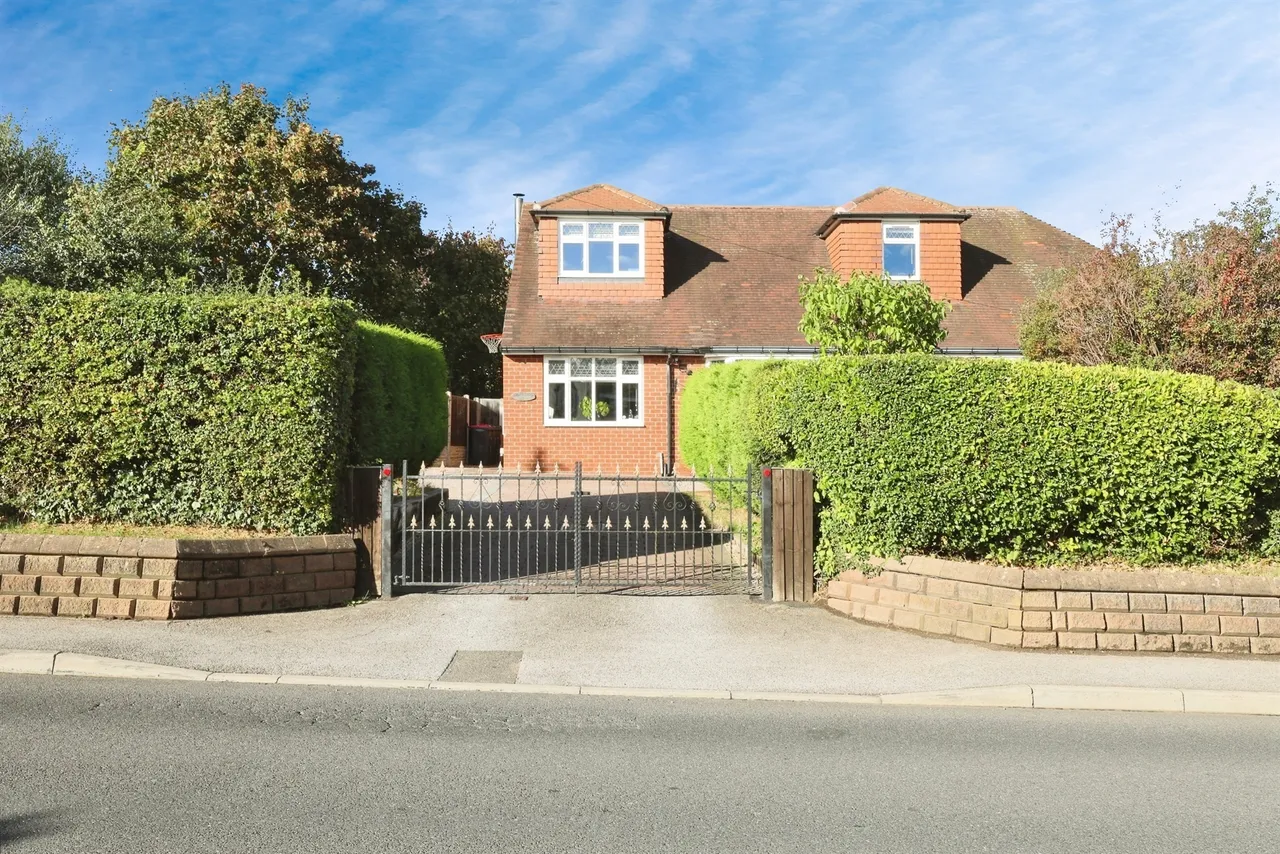 Worksop Road, Woodsetts, Worksop, photo 2
