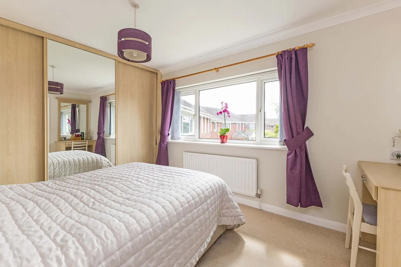 Hemsdale, Cranbrook Drive, Maidenhead, Berkshire, photo 16