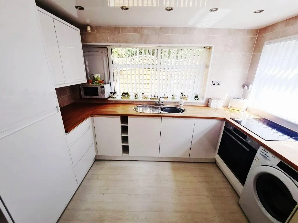 Bower Terrace, Droylsden, M43, photo 2