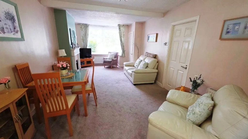 Bower Terrace, Droylsden, M43, photo 12