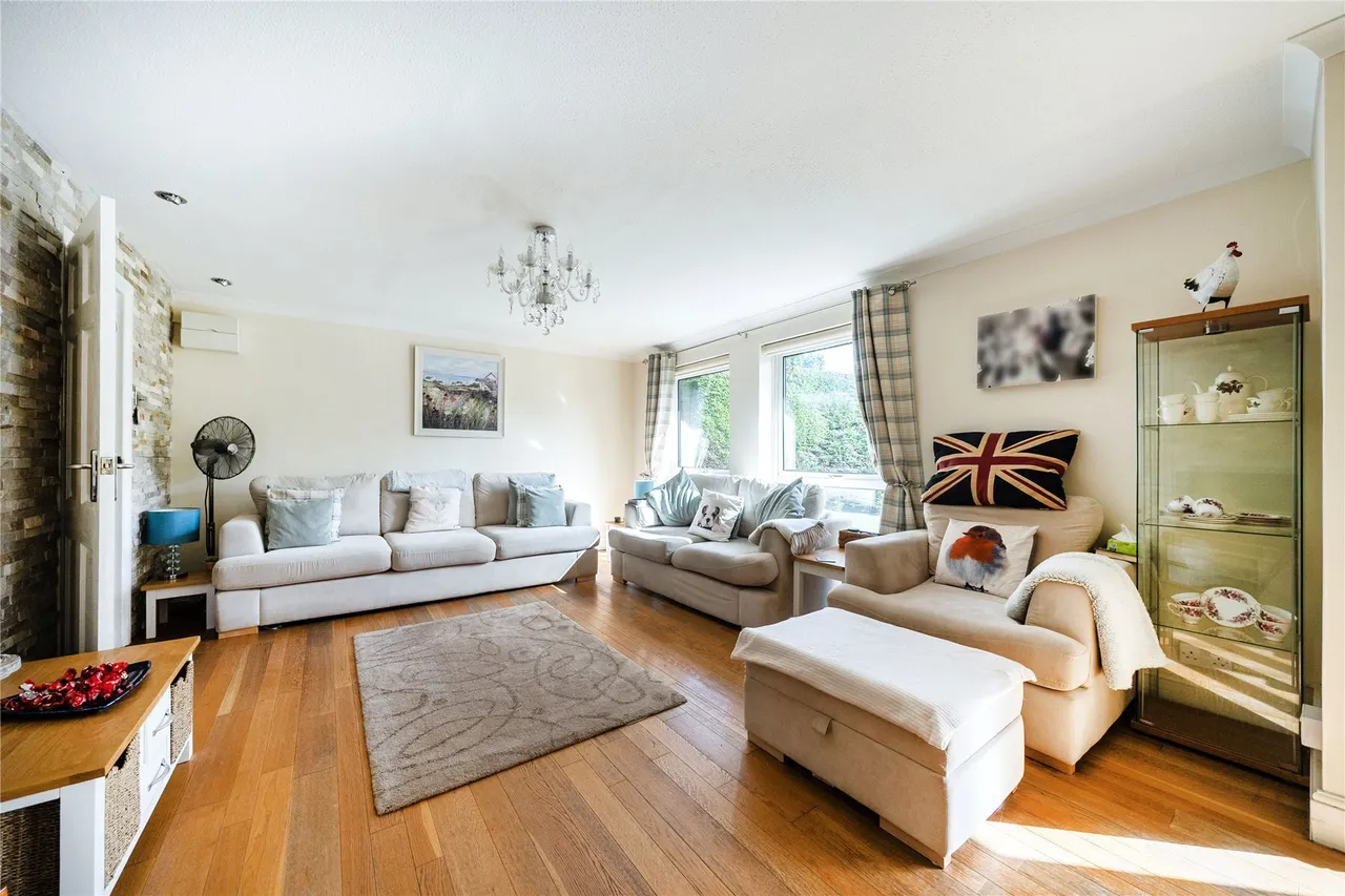 Eagles Drive, Tatsfield, Westerham, TN16, photo 4
