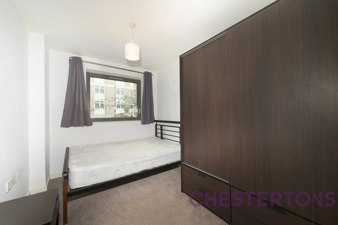 Glengarnock Avenue, London, E14, photo 12