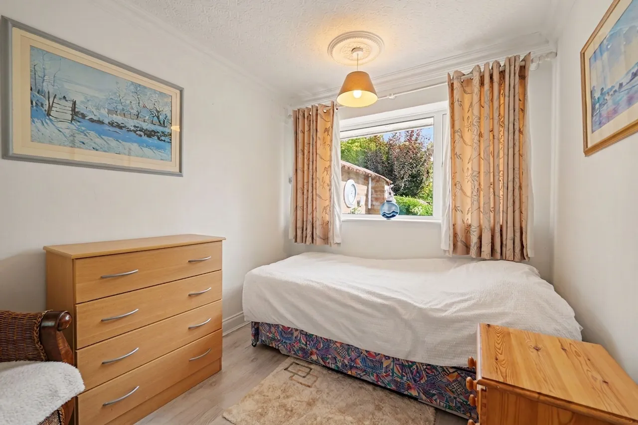 St. Martins Road, Coventry, CV3, photo 18