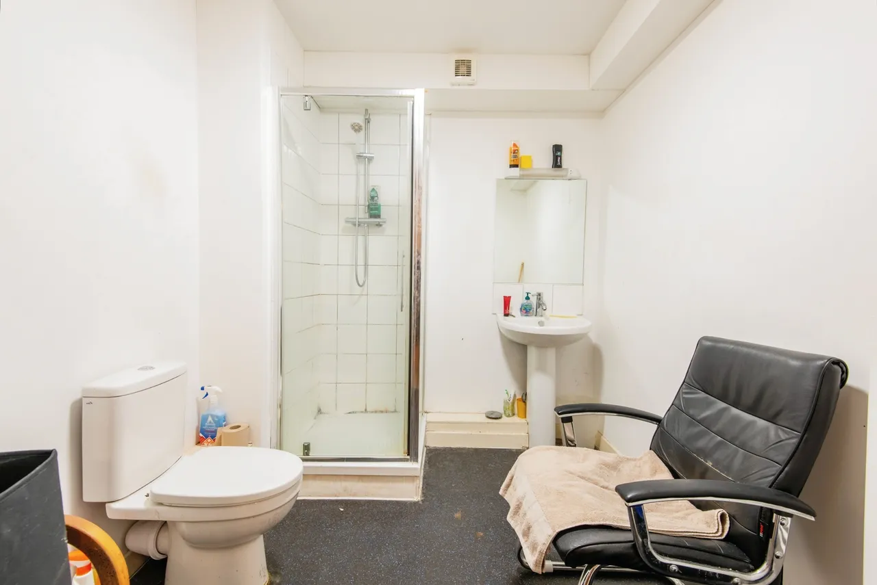 200 Crookes Valley Road, Sheffield, photo 7