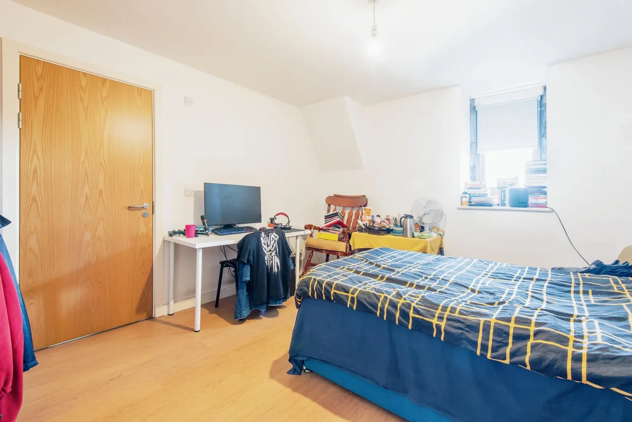 200 Crookes Valley Road, Sheffield, photo 10