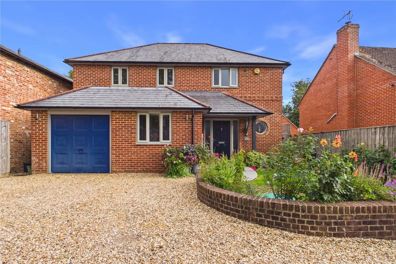 4 bed house for sale, Main Street, Chaddleworth, RG20