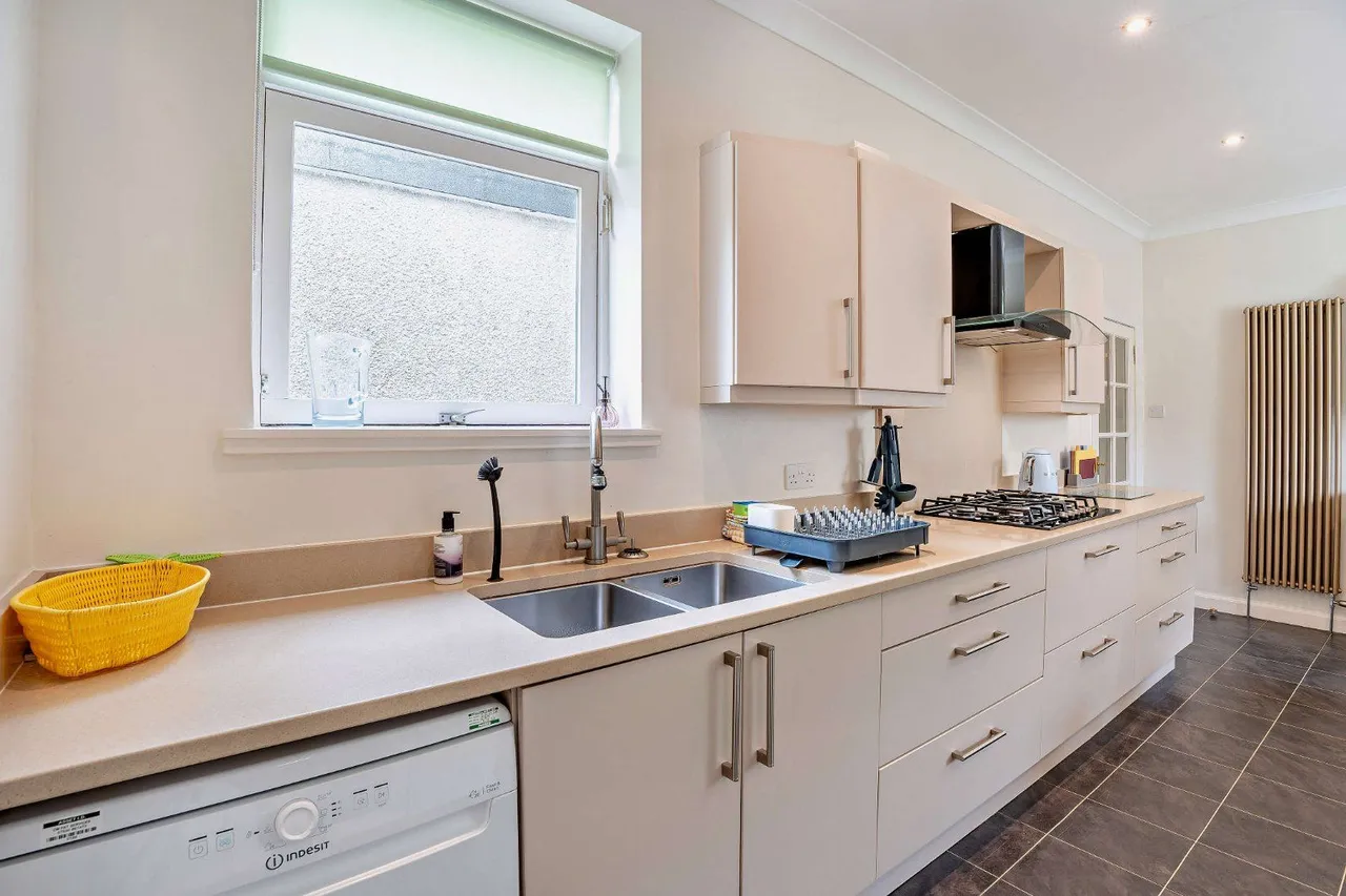 Gamekeeper's Road, Cramond, Edinburgh, EH4 6LS, photo 11