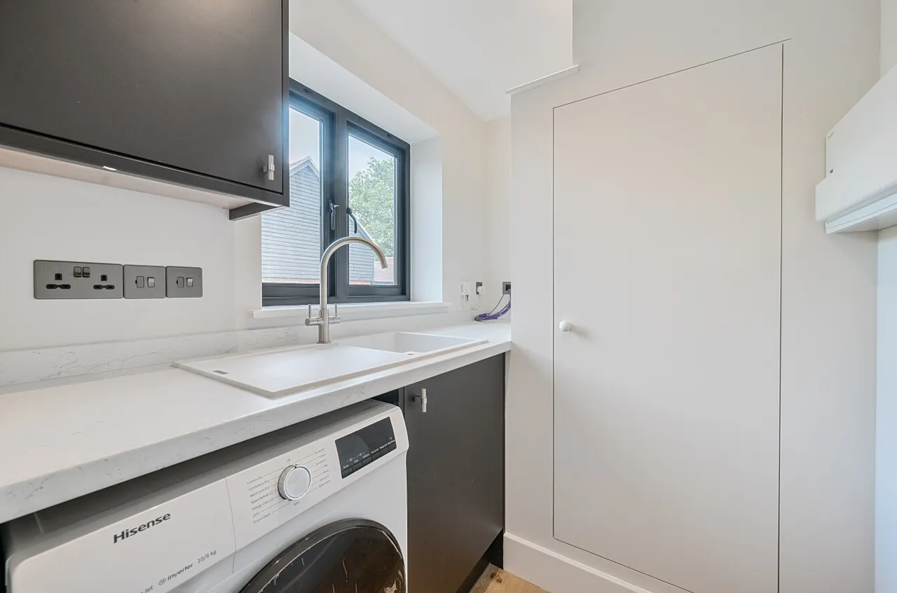 Standen Street, Iden Green, TN17, photo 12