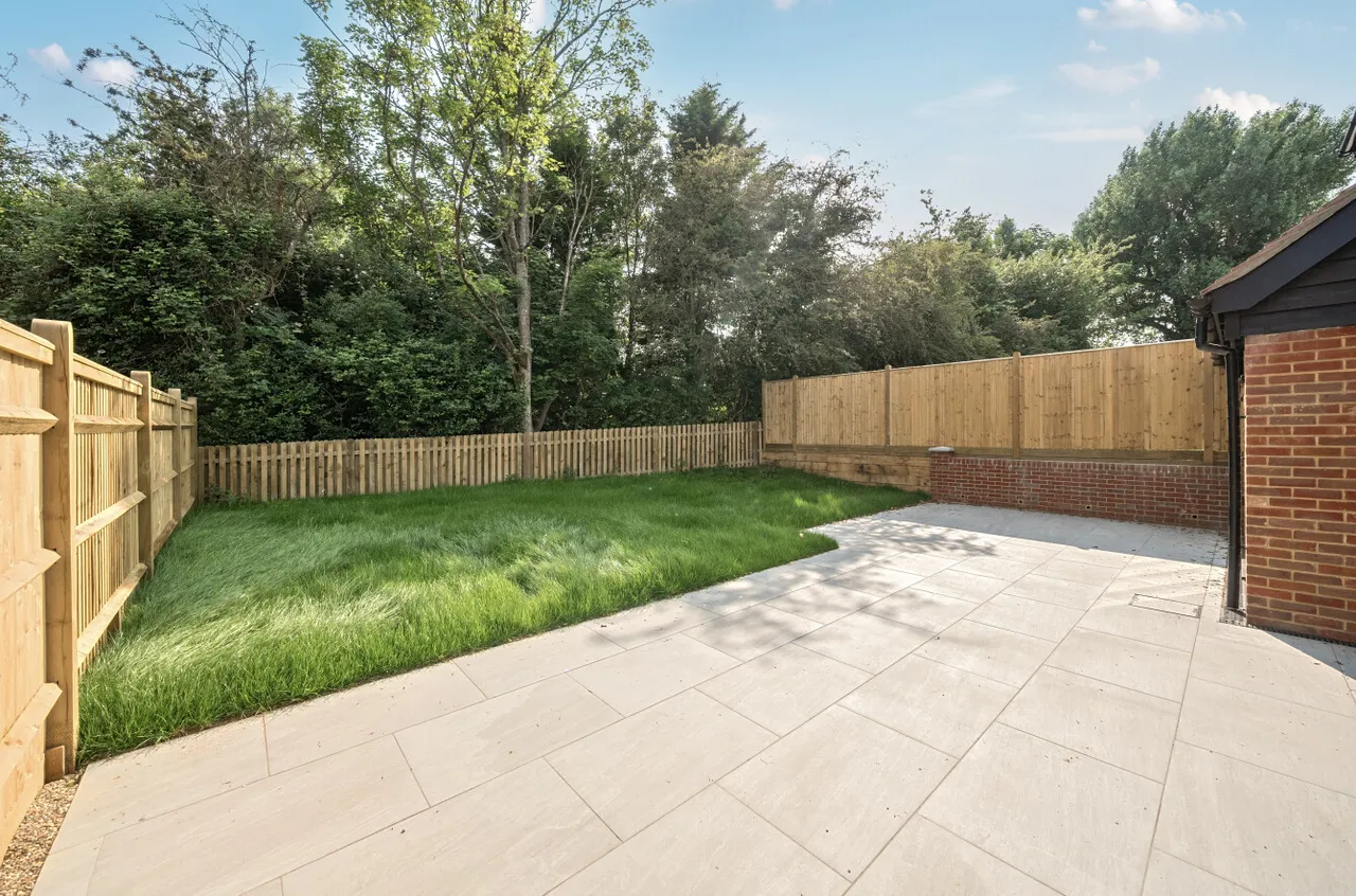 Standen Street, Iden Green, TN17, photo 4