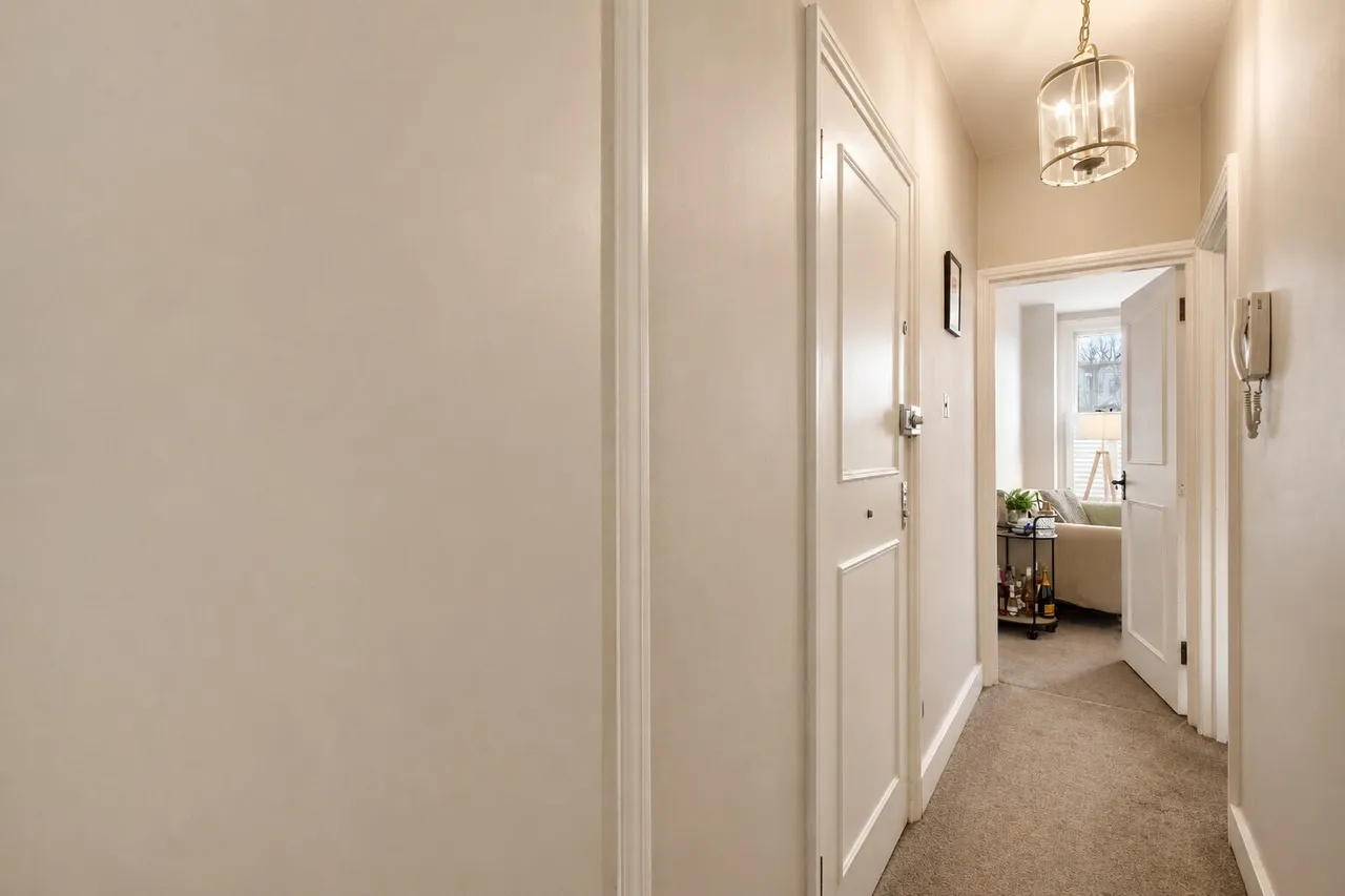 Edgeley Road, London, SW4, photo 5