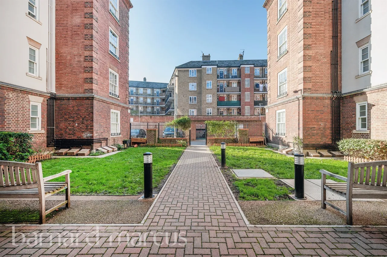 Lisgar Terrace, London, photo 7