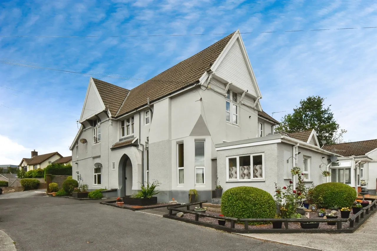 Cwmbach Road, Aberdare, CF44, photo 6