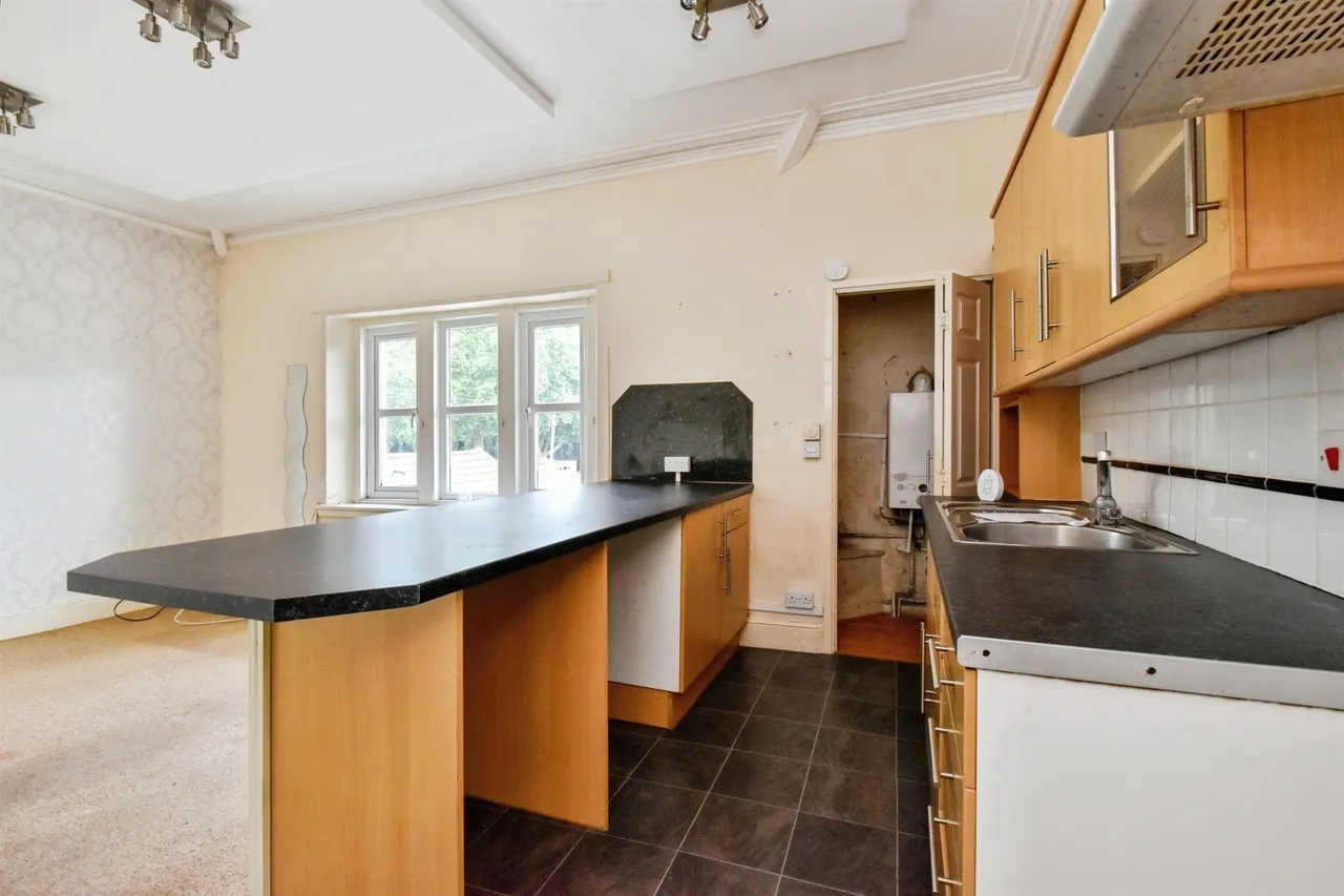 Cwmbach Road, Aberdare, CF44, photo 11