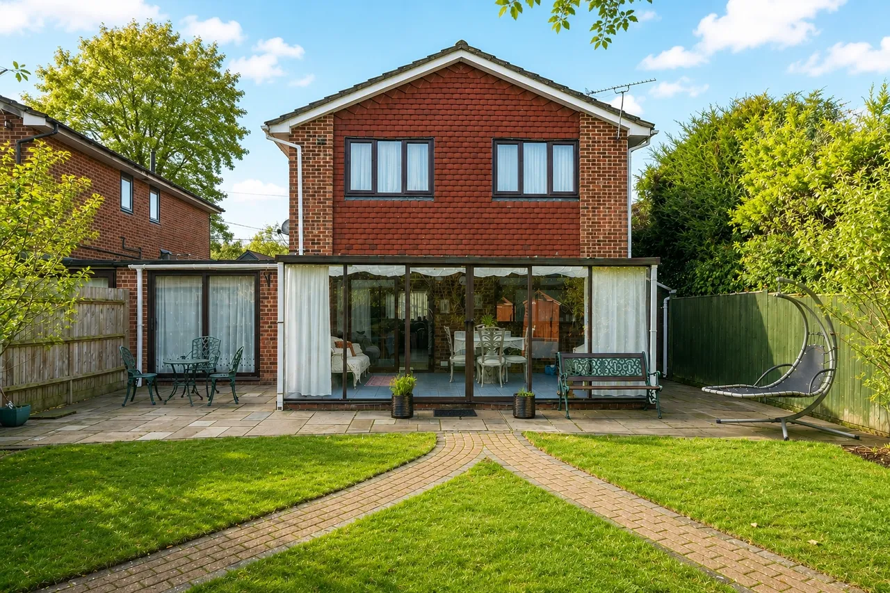 Cramhurst Lane, Witley, GU8, photo 28