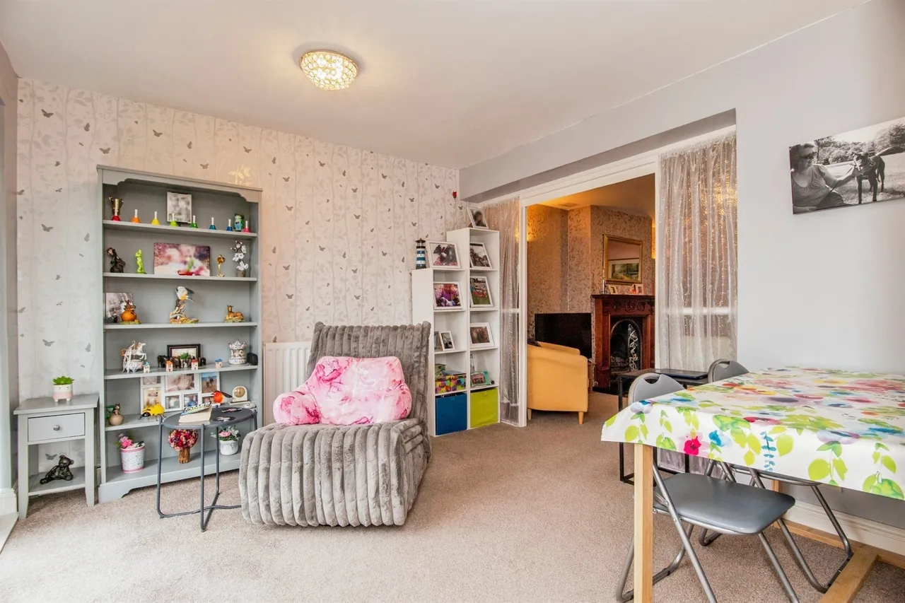 Meadway, Malvern, WR14, photo 5