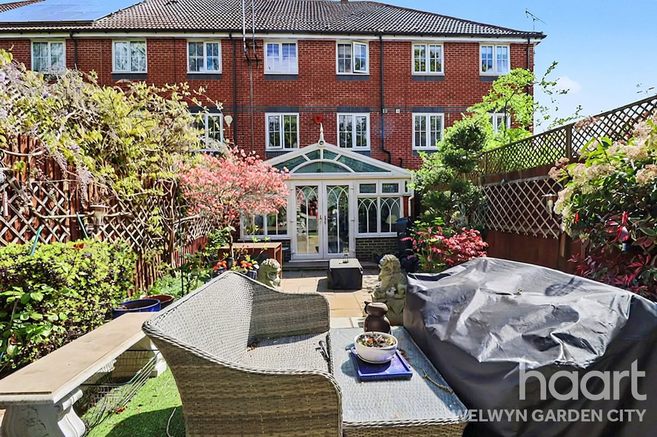 Node Way Gardens, Welwyn, AL6, photo 34