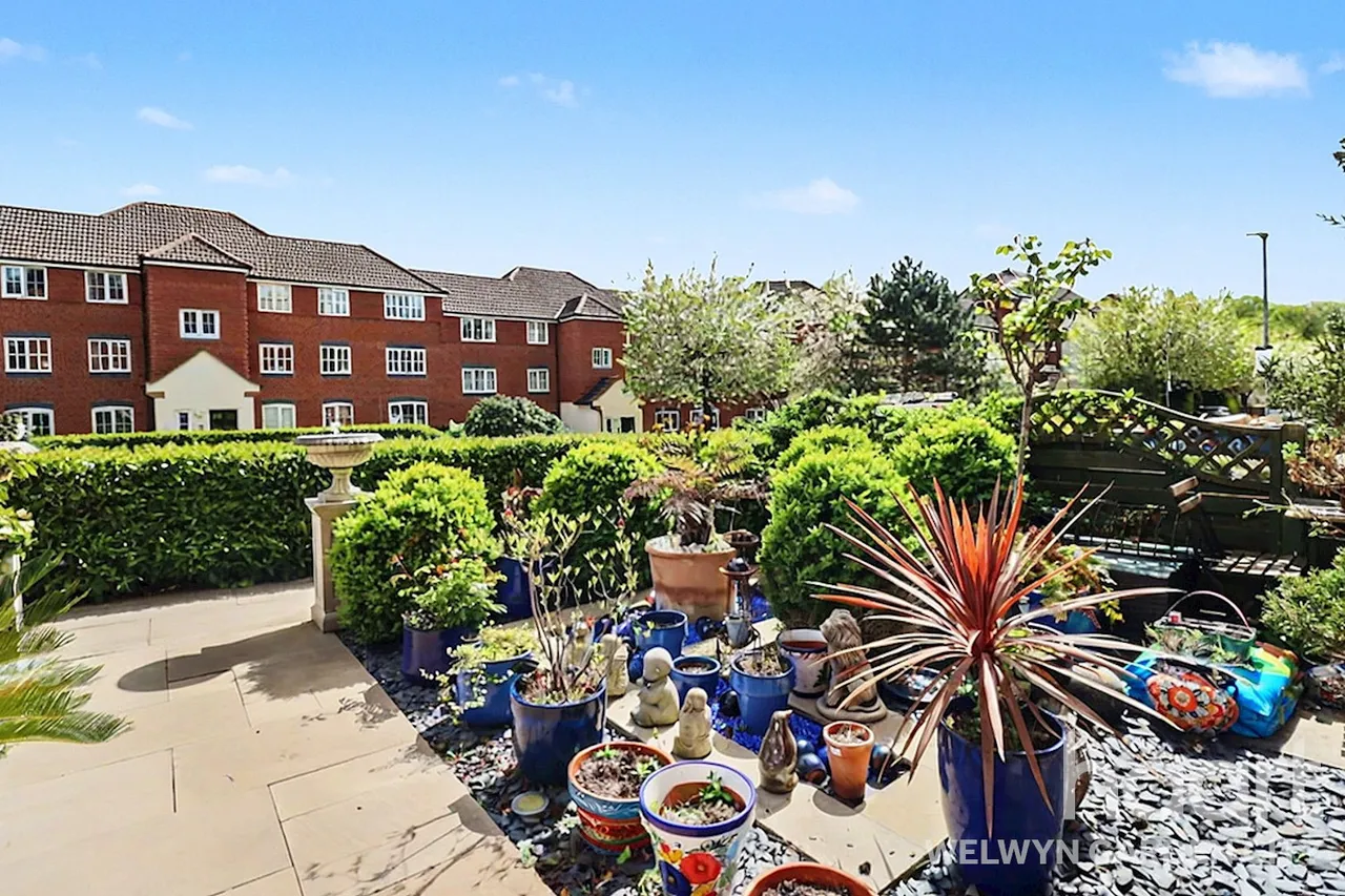 Node Way Gardens, Welwyn, AL6, photo 35