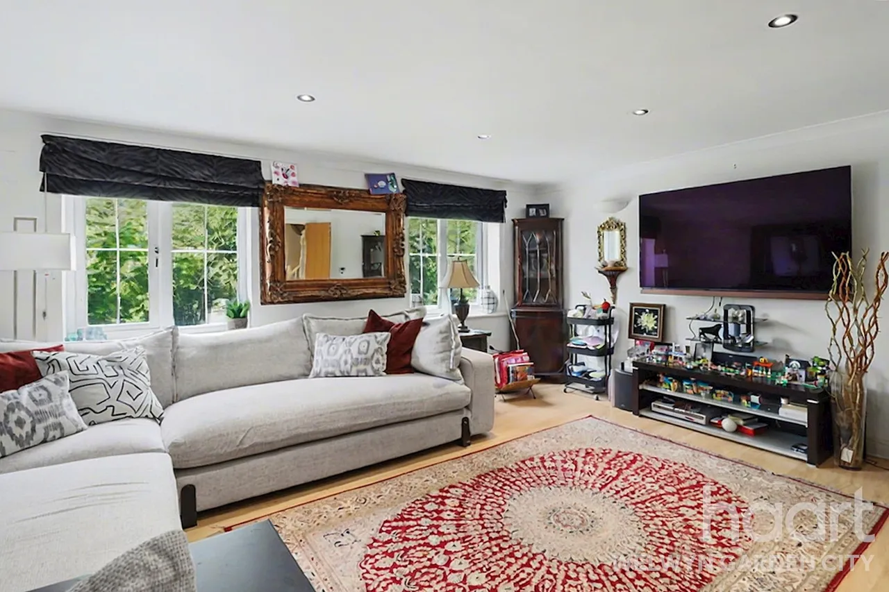 Node Way Gardens, Welwyn, AL6, photo 15