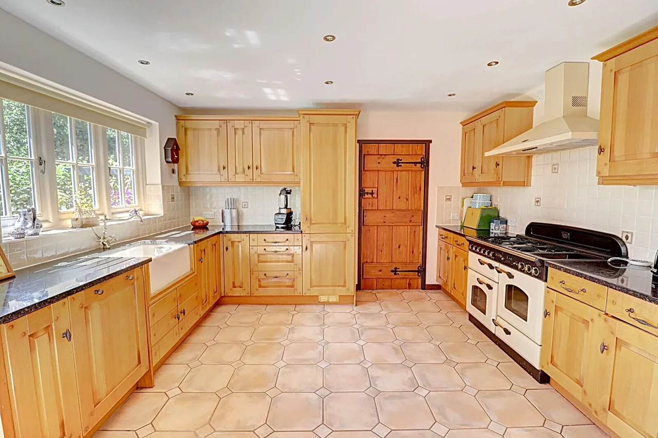 Wycombe Road, Prestwood, HP16, photo 7