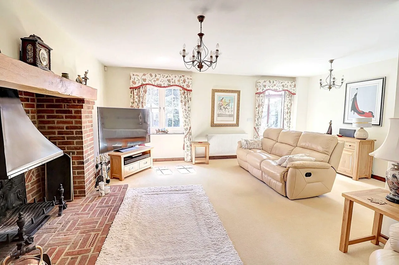 Wycombe Road, Prestwood, HP16, photo 5