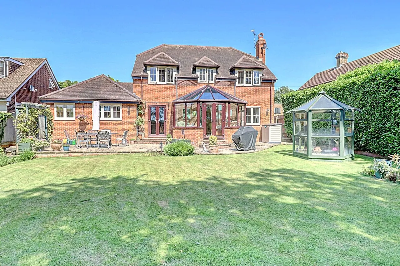 Wycombe Road, Prestwood, HP16, photo 23