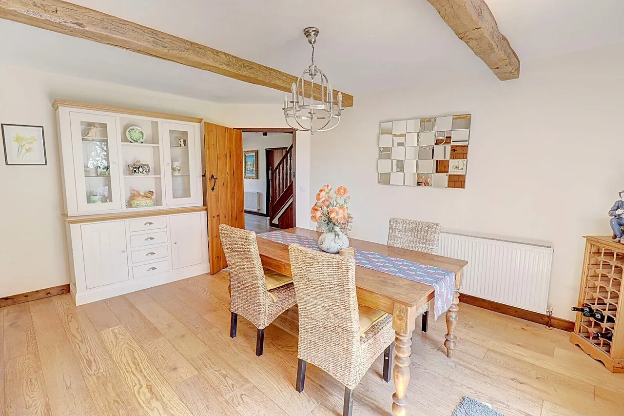 Wycombe Road, Prestwood, HP16, photo 9